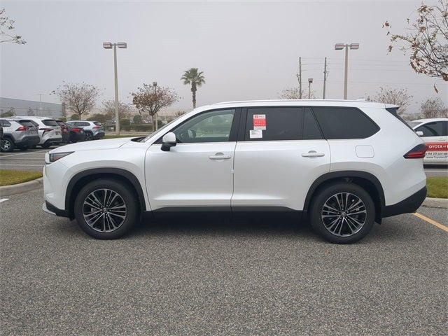 2026 Toyota Grand Highlander Hybrid Hybrid MAX Platinum
