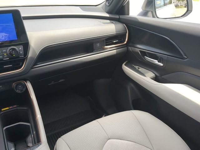 2026 Toyota GRAND HIGHLANDER HEV MAX Platinum