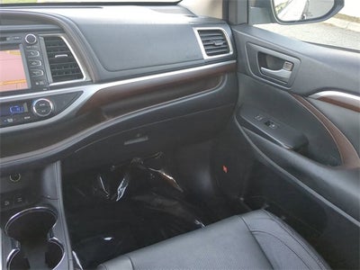 2015 Toyota HIGHLANDER Limited Platinum V6