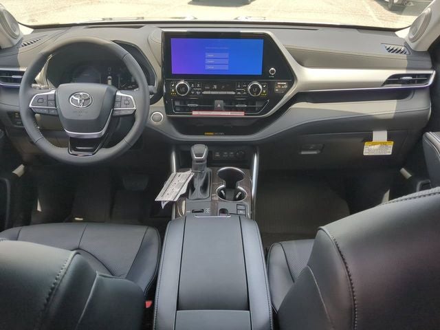 2026 Toyota Highlander Hybrid Hybrid Platinum