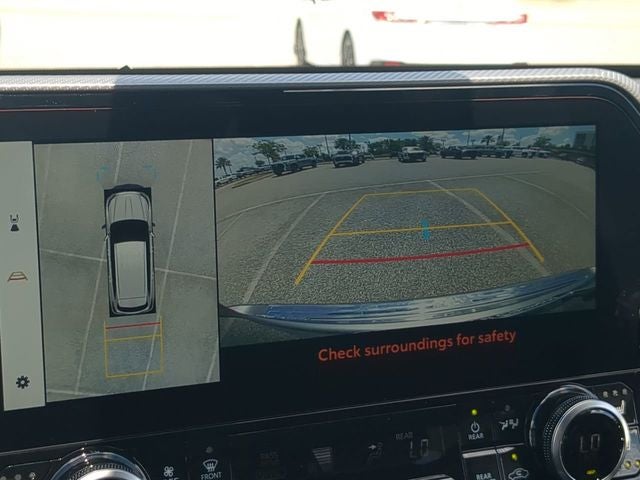 2026 Toyota Highlander Hybrid Hybrid Platinum