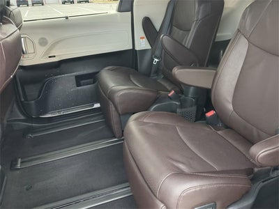 2022 Toyota SIENNA PLATINUM Platinum 7 Passenger