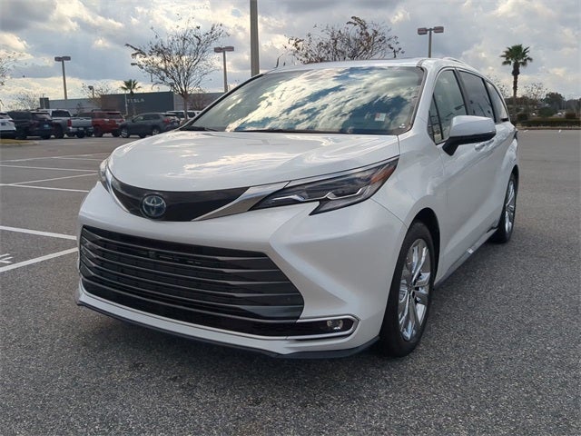 2022 Toyota SIENNA PLATINUM Platinum 7 Passenger