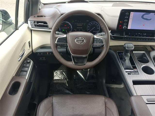 2022 Toyota SIENNA PLATINUM Platinum 7 Passenger