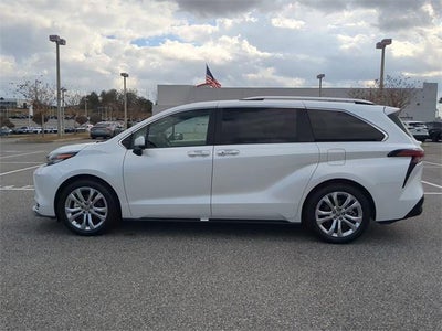 2022 Toyota SIENNA PLATINUM Platinum 7 Passenger