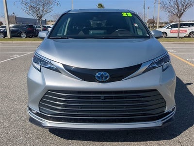 2023 Toyota SIENNA PLATINUM Platinum 7 Passenger