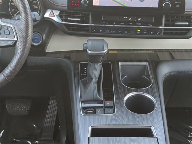 2023 Toyota SIENNA PLATINUM Platinum 7 Passenger