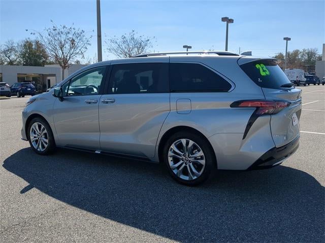 2023 Toyota SIENNA PLATINUM Platinum 7 Passenger