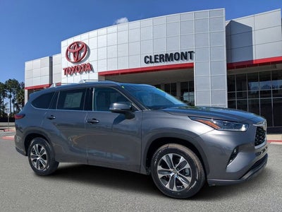 2021 Toyota HIGHLANDER XLE