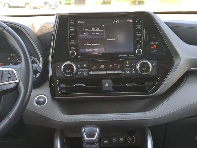 2021 Toyota HIGHLANDER XLE