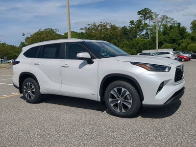 2026 Toyota Highlander Hybrid Hybrid XLE