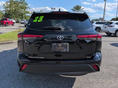 2023 Toyota HIGHLANDER XLE