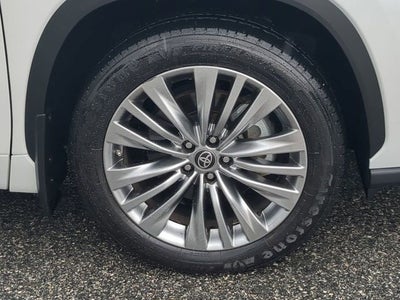 2024 Toyota HIGHLANDER Platinum