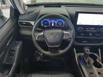 2024 Toyota HIGHLANDER Platinum