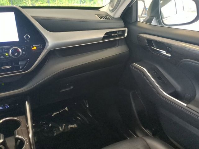 2024 Toyota HIGHLANDER Platinum