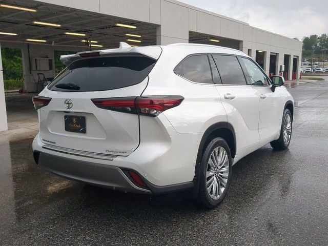 2024 Toyota HIGHLANDER Platinum