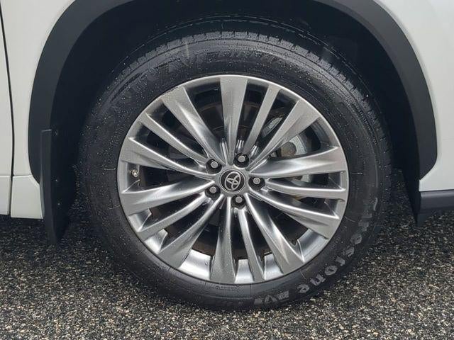 2024 Toyota HIGHLANDER Platinum