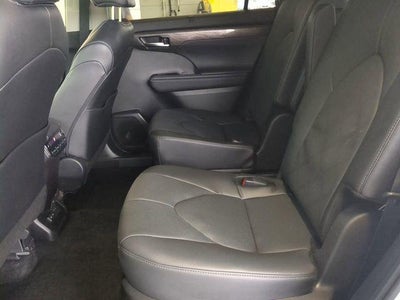 2024 Toyota HIGHLANDER Platinum