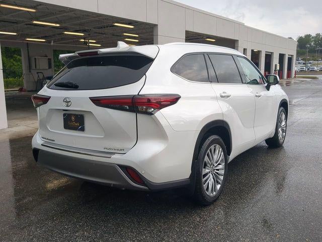 2024 Toyota HIGHLANDER Platinum