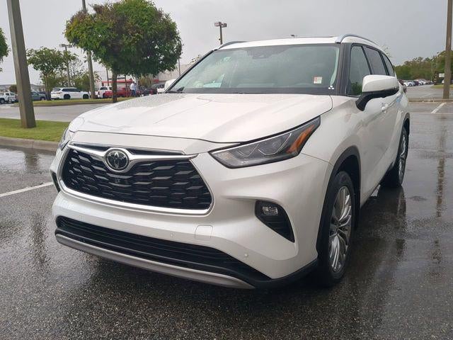 2024 Toyota HIGHLANDER Platinum