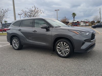 2024 Toyota HIGHLANDER Platinum