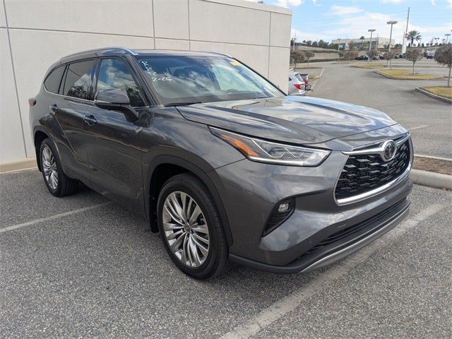 2024 Toyota HIGHLANDER Platinum