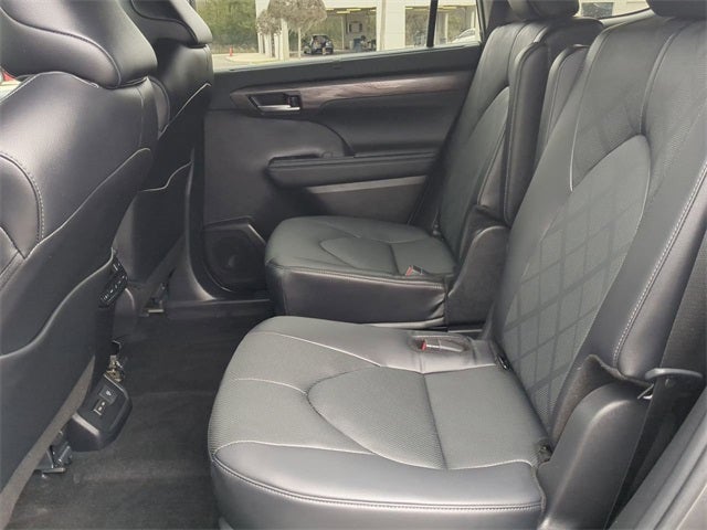 2024 Toyota HIGHLANDER Platinum