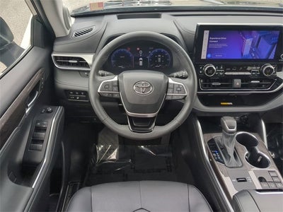 2024 Toyota HIGHLANDER Platinum