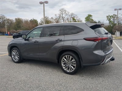 2024 Toyota HIGHLANDER Platinum