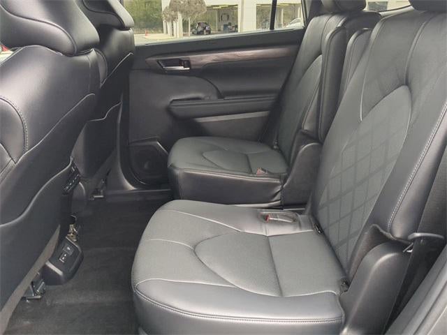 2024 Toyota HIGHLANDER Platinum