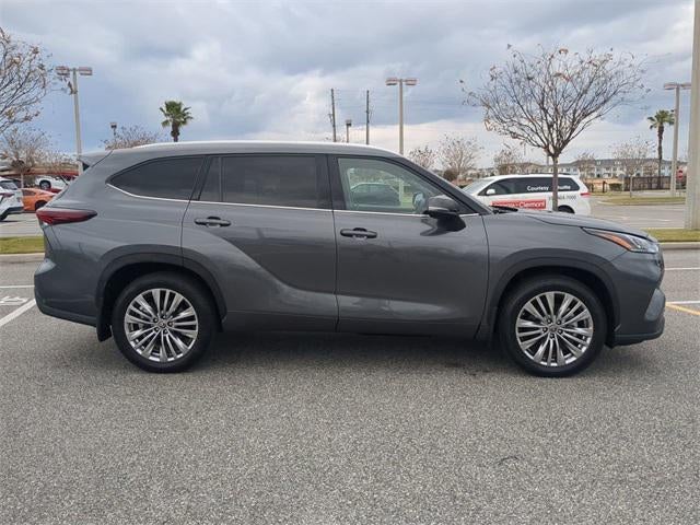 2024 Toyota HIGHLANDER Platinum