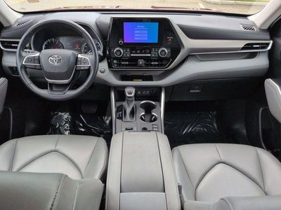 2023 Toyota Highlander XLE