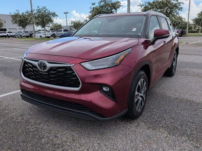 2023 Toyota Highlander XLE