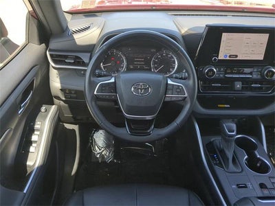2023 Toyota HIGHLANDER XSE