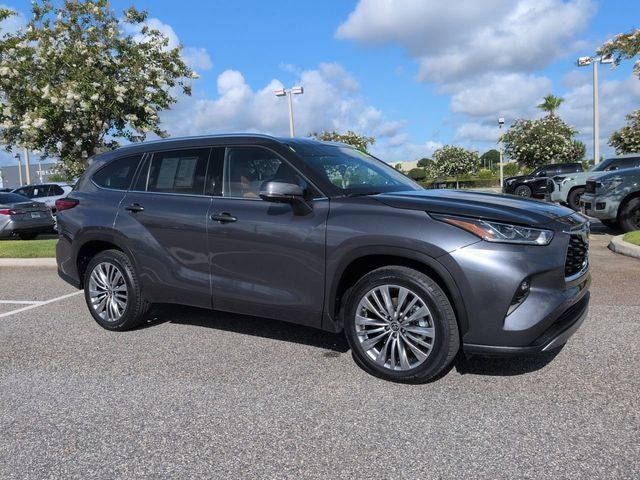 2023 Toyota HIGHLANDER Platinum