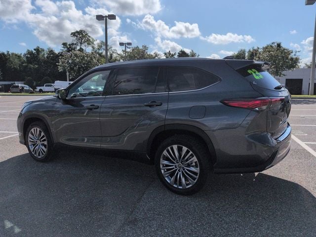 2023 Toyota HIGHLANDER Platinum