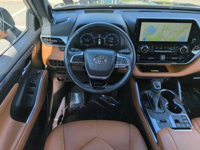 2023 Toyota HIGHLANDER Platinum