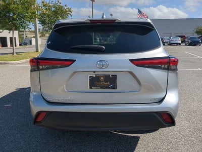 2023 Toyota HIGHLANDER XLE