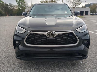 2023 Toyota HIGHLANDER XLE