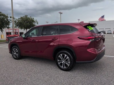 2023 Toyota Highlander XLE