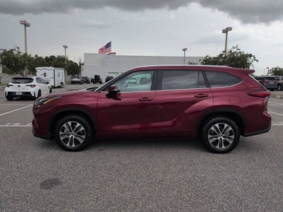 2023 Toyota Highlander XLE