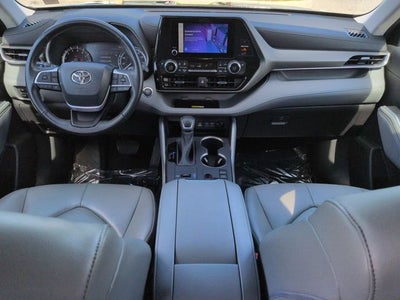 2023 Toyota Highlander XLE