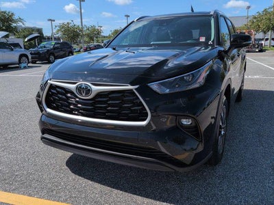 2023 Toyota Highlander XLE