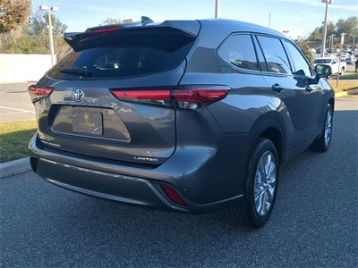 2023 Toyota HIGHLANDER Limited