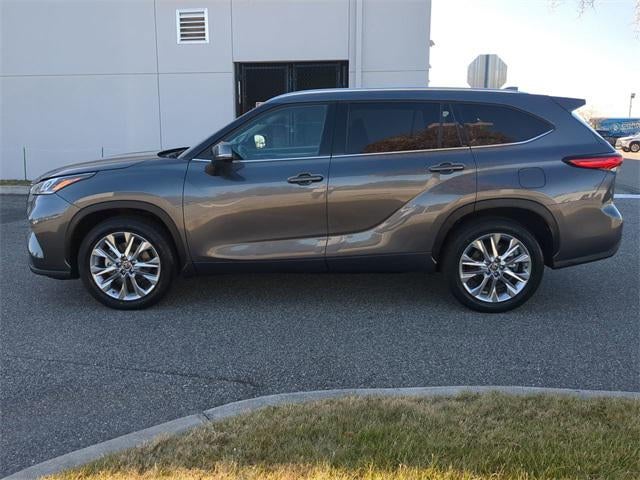 2023 Toyota HIGHLANDER Limited