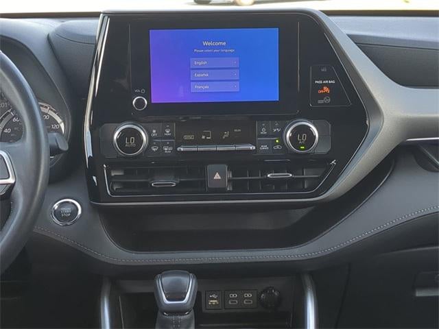 2023 Toyota HIGHLANDER LE