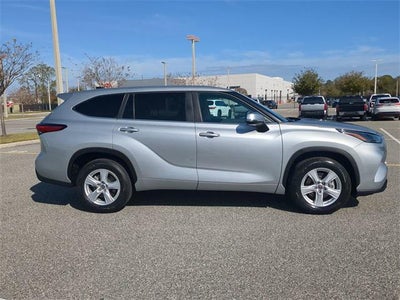 2023 Toyota HIGHLANDER LE