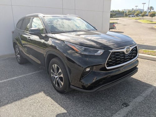 2024 Toyota HIGHLANDER XLE