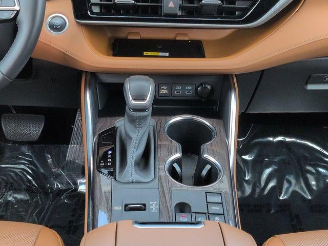 2024 Toyota Highlander Platinum