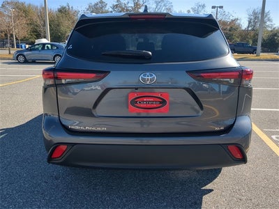 2025 Toyota HIGHLANDER XLE